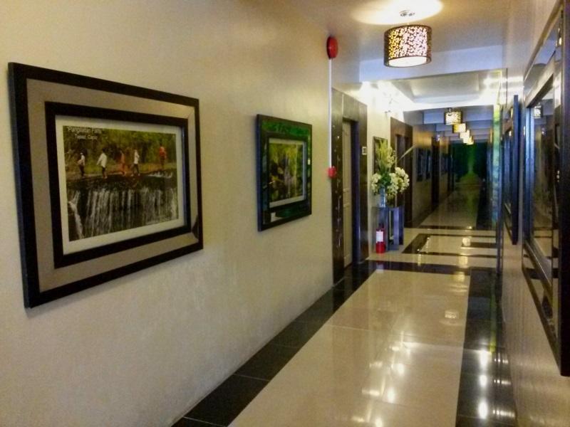 Urban Manor Hotel Roxas Dış mekan fotoğraf